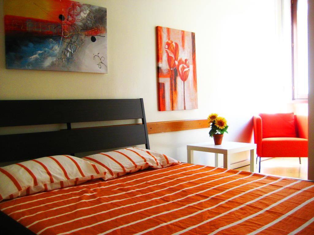 Panda Hostel Милан Экстерьер фото